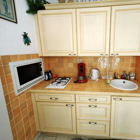 T3 Spacieux, 6 Pers., Jardin Et Parking, Quartier Calme - Fr-1-607-106 Agde